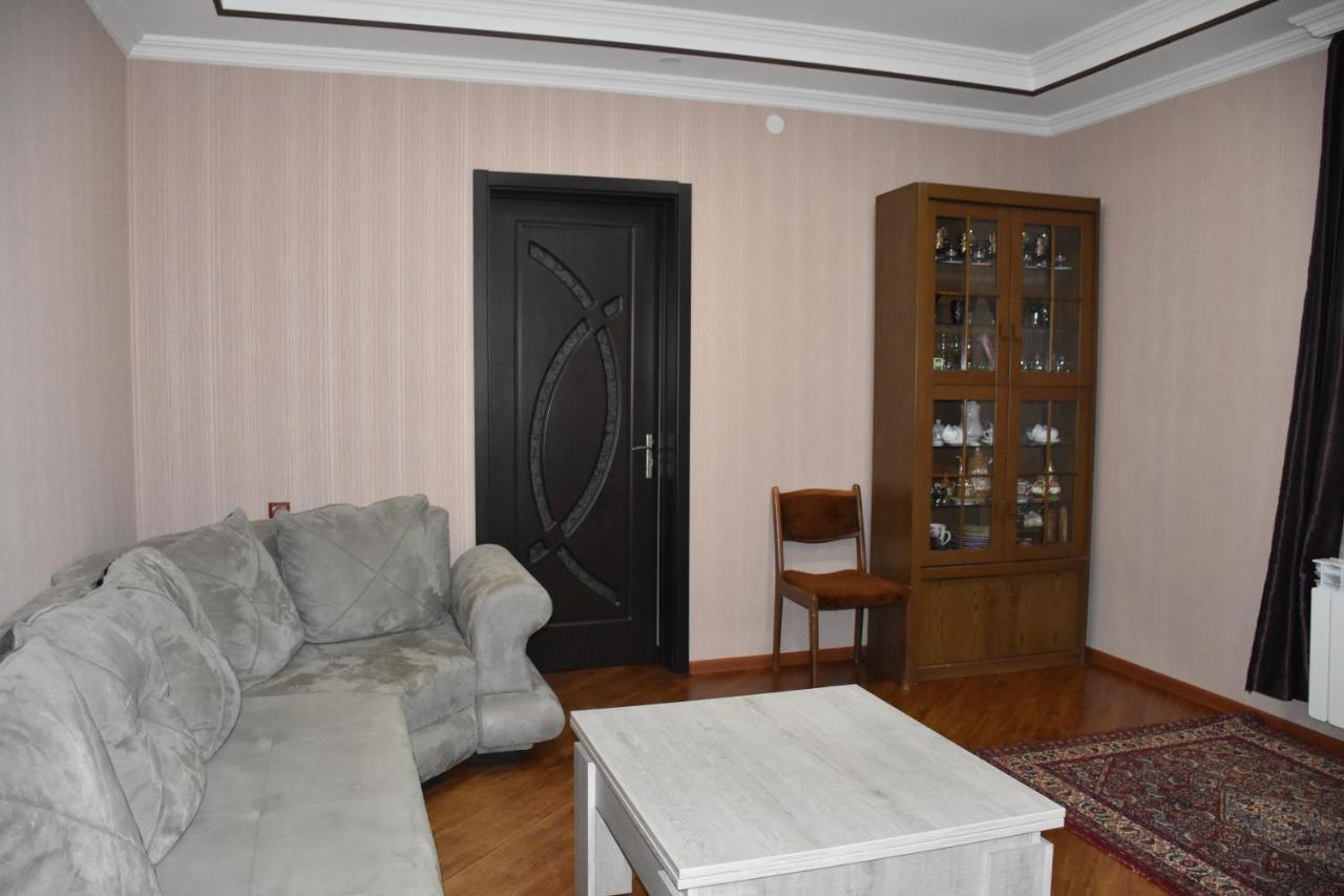 Guest House Ana Borjomi Exterior foto
